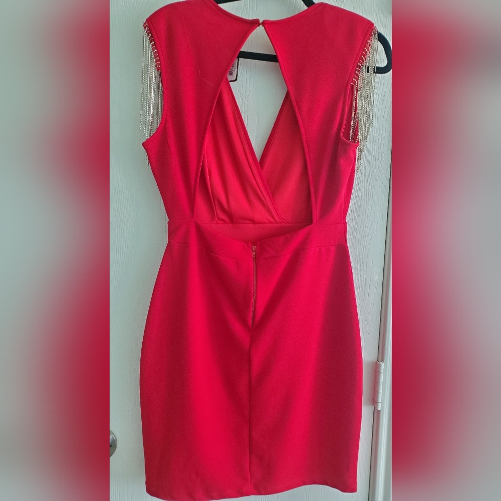 Red Dress - Picture 2 of 6